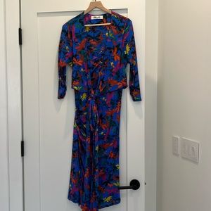 Women’s Diane Von Furstenberg floral dress size L